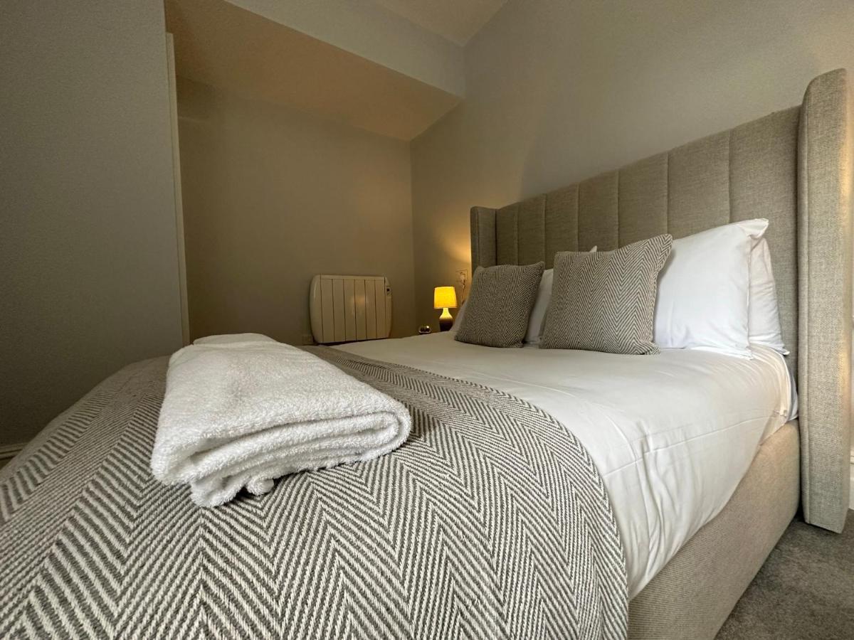 Luxury Apartment Stay Кардифф Экстерьер фото
